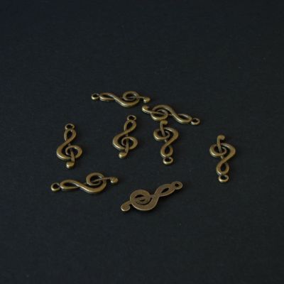Tibetan Style Treble Clef Pendants (10pcs)